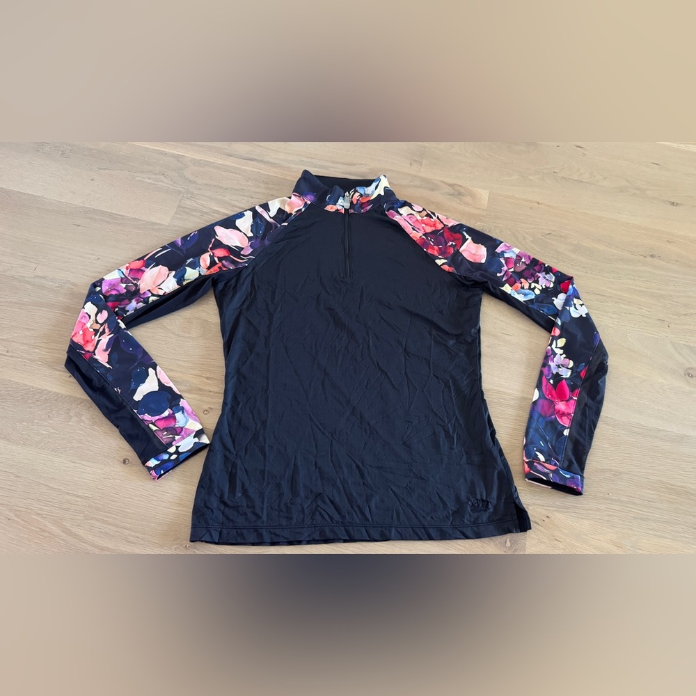 Kastle Denmark women’s floral long sleeve biking top size medium